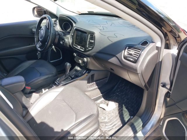 3C4NJDCBXMT540472 Jeep Compass Limited