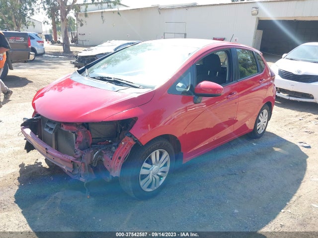 Honda FIT LX 2016 JHMGK5H54GX021052 Image 2
