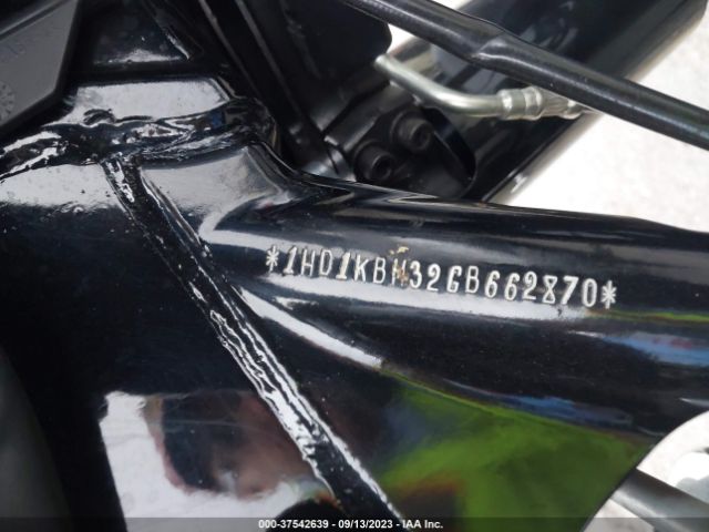 2016 HARLEY-DAVIDSON FLHX 1HD1KBM32GB662870 Photo 9