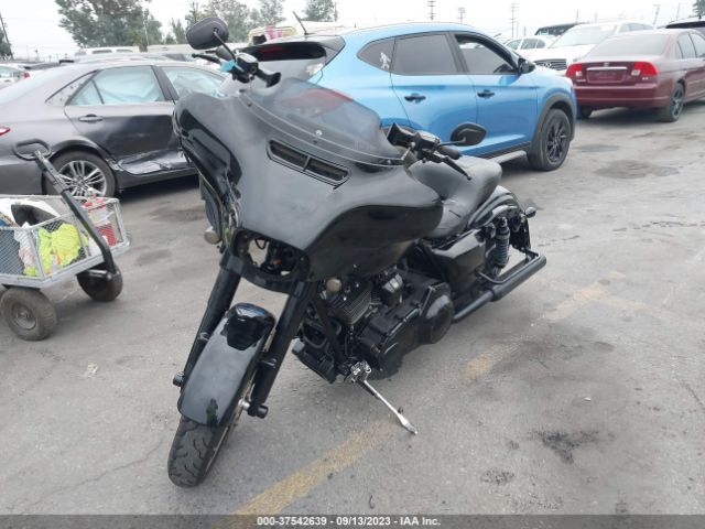 2016 HARLEY-DAVIDSON FLHX 1HD1KBM32GB662870 Photo 1