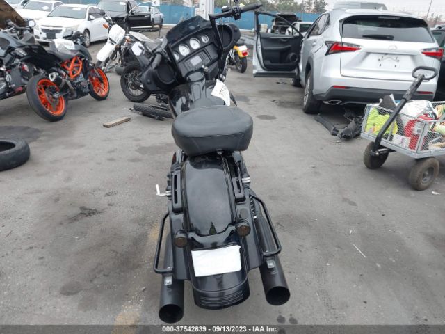 2016 HARLEY-DAVIDSON FLHX 1HD1KBM32GB662870 Photo 5