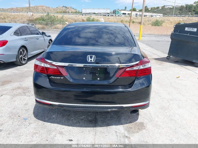Honda ACCORD LX 2017 1HGCR2F39HA014227 Image 16
