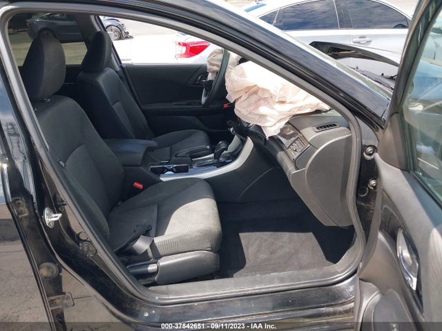 Honda ACCORD LX 2017 1HGCR2F39HA014227 Image 5