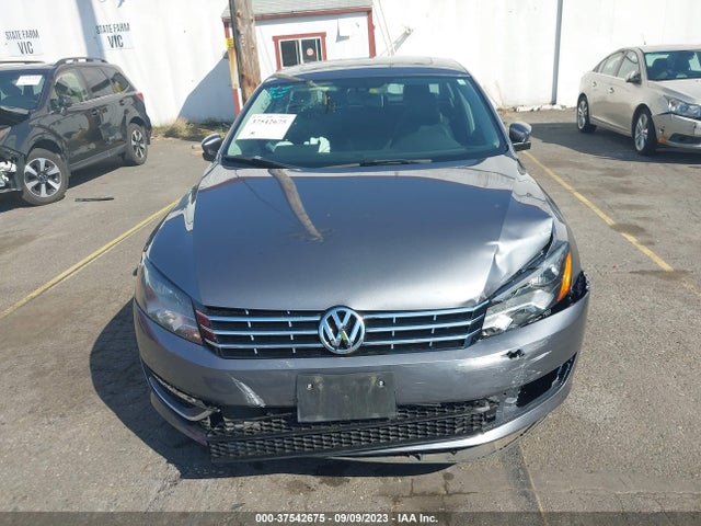 1VWBV7A39FC041405 Volkswagen Passat 2.0l Tdi Se W/sunroof
