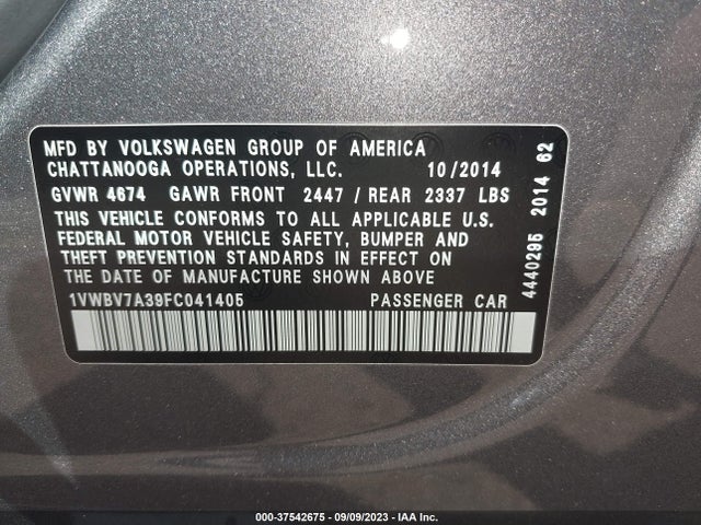 1VWBV7A39FC041405 Volkswagen Passat 2.0l Tdi Se W/sunroof