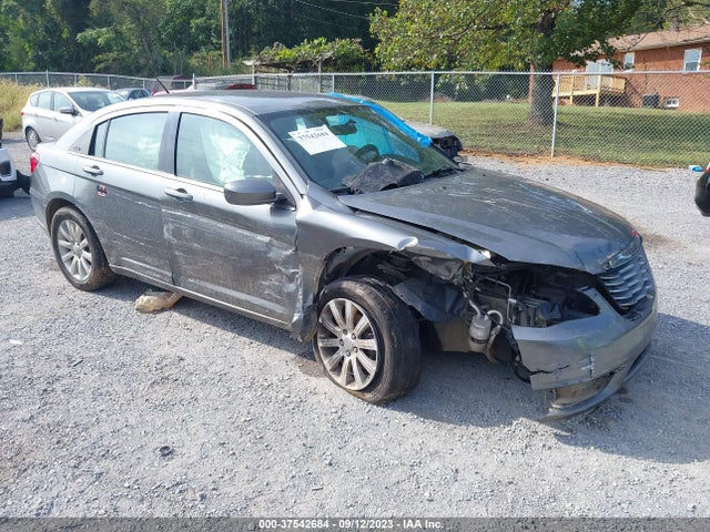 2013 CHRYSLER 200 1C3CCBBB1DN545832 Photo 0
