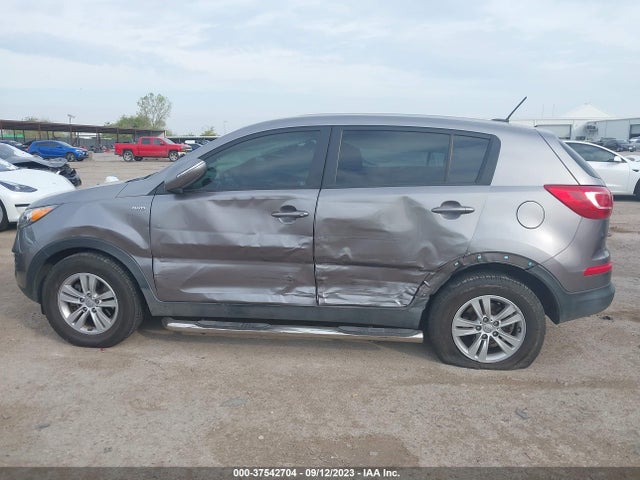 2011 KIA SPORTAGE LX VIN: KNDPBCA2XB7153151