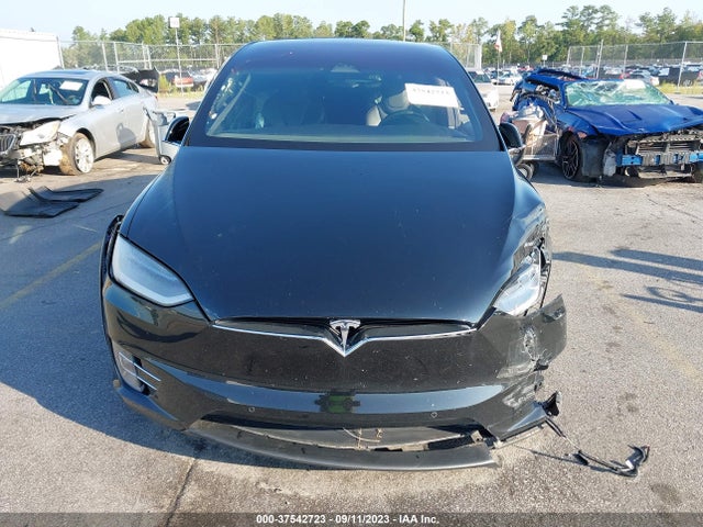 Tesla Model X P100d 2018 5YJXCBE4XJF103832 Image 12