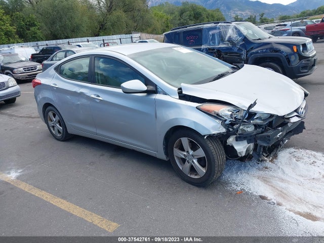 2013 HYUNDAI ELANTRA GLS VIN: 5NPDH4AE4DH335055