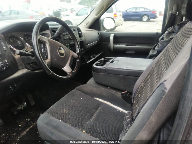 2007 CHEVROLET SILVERADO 2500HD LT W/1LT VIN: 1GCHK23K87F559115