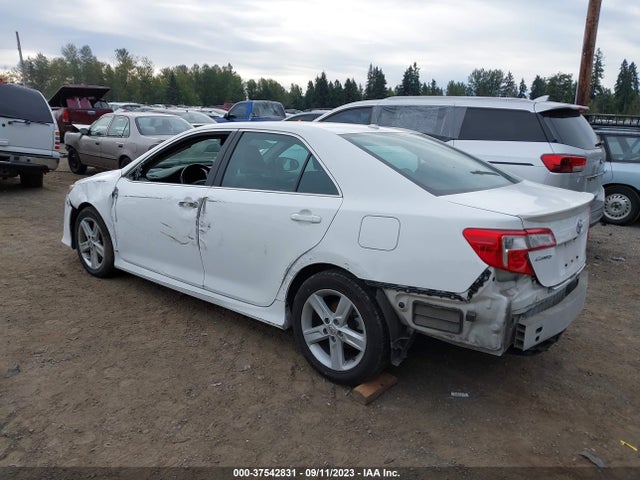 2013 TOYOTA CAMRY L/LE/SE/XLE VIN: 4T1BF1FK9DU683073
