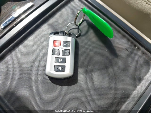 Toyota Sienna Xle Auto Access 2018 5TDYZ3DC4JS956353 Image 3