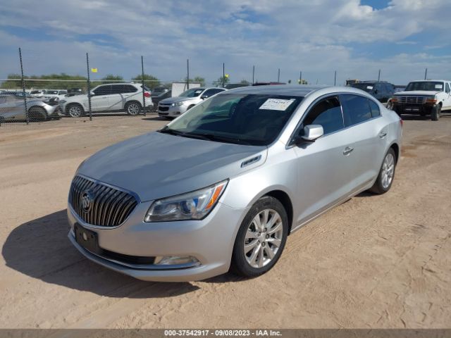 1G4GB5GR2FF302434 Buick Lacrosse Leather