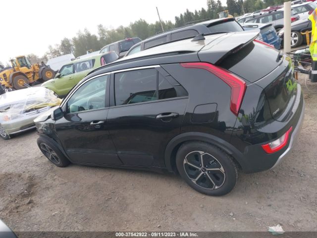 KNDCR3LE6P5056002 KIA NIRO EX