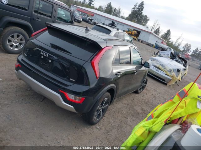 KNDCR3LE6P5056002 KIA NIRO EX