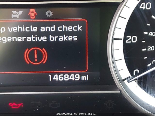 KNDCB3LC6K5217217 KIA NIRO LX