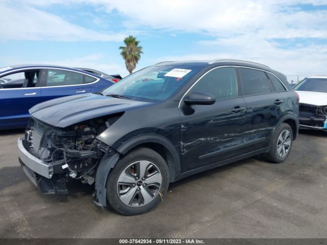 KNDCB3LC6K5217217 KIA NIRO LX