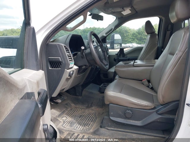 2019 Ford F-550, VIN: 1FDUF5GY1KDA01450