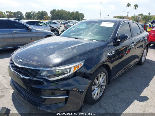 KIA Optima Lx 2017 5XXGT4L37HG133495 Image 2