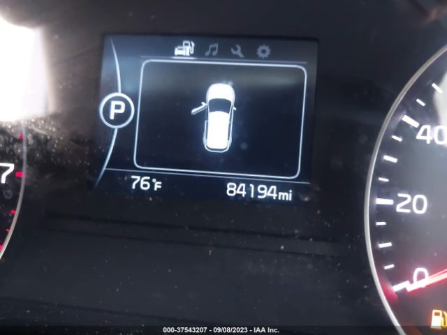 KNDPMCAC4H7299847 KIA Sportage Lx
