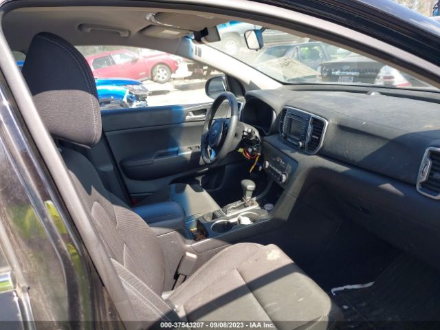 KNDPMCAC4H7299847 KIA Sportage Lx