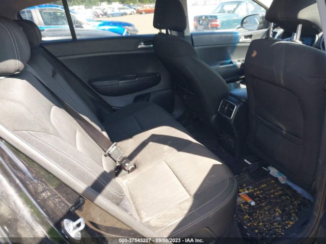 KNDPMCAC4H7299847 KIA Sportage Lx