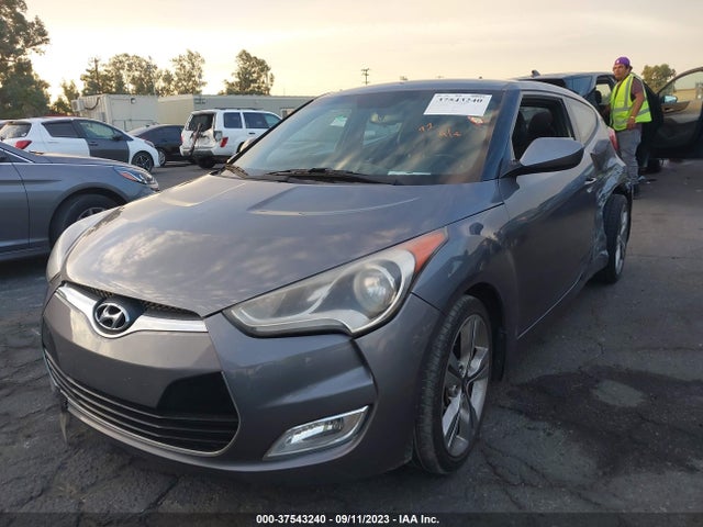 Hyundai VELOSTER 2016 KMHTC6AD5GU264015 Image 2