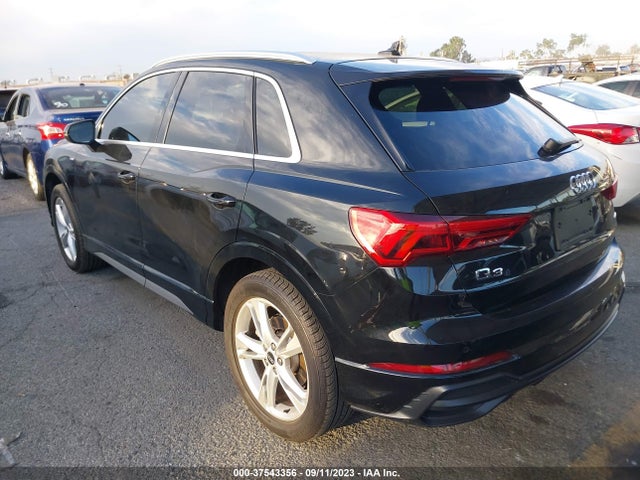WA1DECF34N1021757 Audi Q3 S Line Premium
