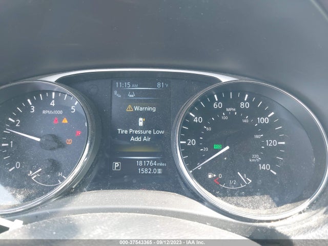 2015 NISSAN ROGUE SL VIN: 5N1AT2MV0FC765712