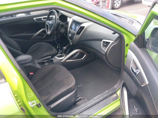 2012 HYUNDAI VELOSTER W/BLACK INT VIN: KMHTC6AD8CU065342