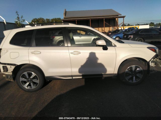 JF2SJAJC7HH571875 Subaru Forester Limited