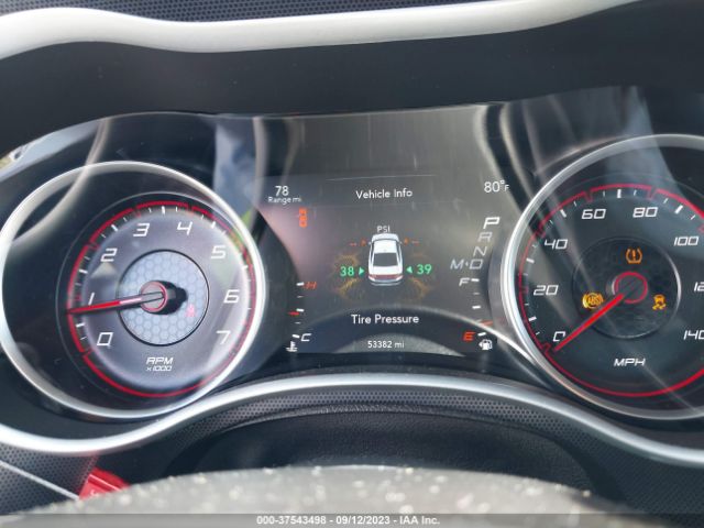 2C3CDXHGXJH135631 Dodge Charger Sxt Plus
