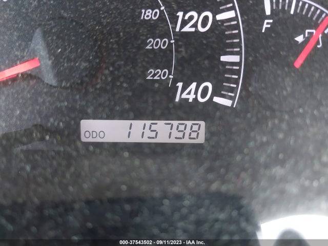 2005 TOYOTA CAMRY LE VIN: 4T1BE32K45U570587