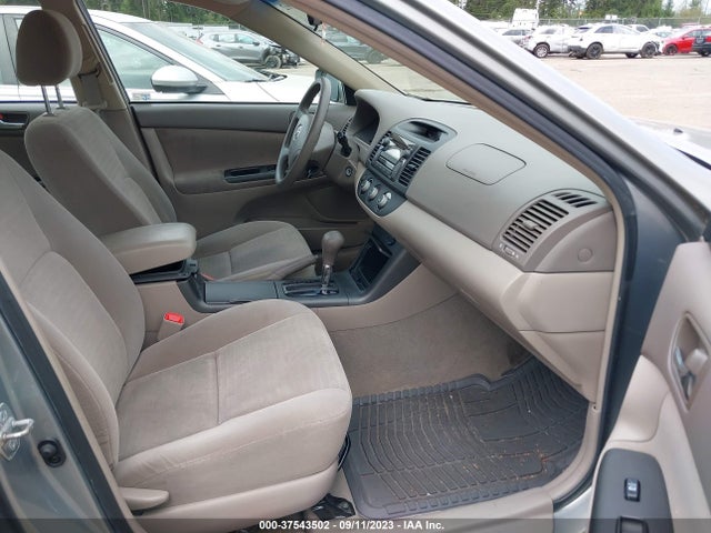 2005 TOYOTA CAMRY LE VIN: 4T1BE32K45U570587