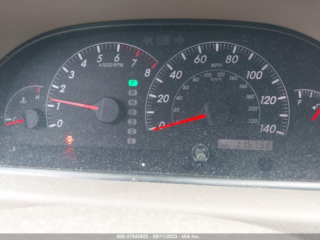 2005 TOYOTA CAMRY LE VIN: 4T1BE32K45U570587