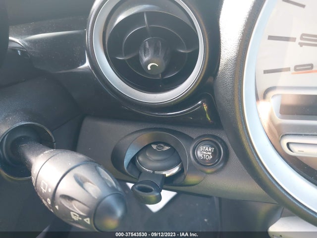 2007 MINI COOPER S WMWMF73527TV31769 Photo 10