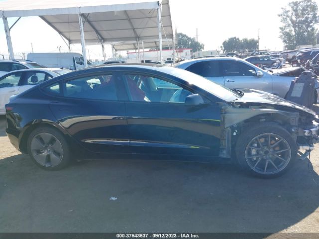 5YJ3E1EA9NF373715 Tesla MODEL 3