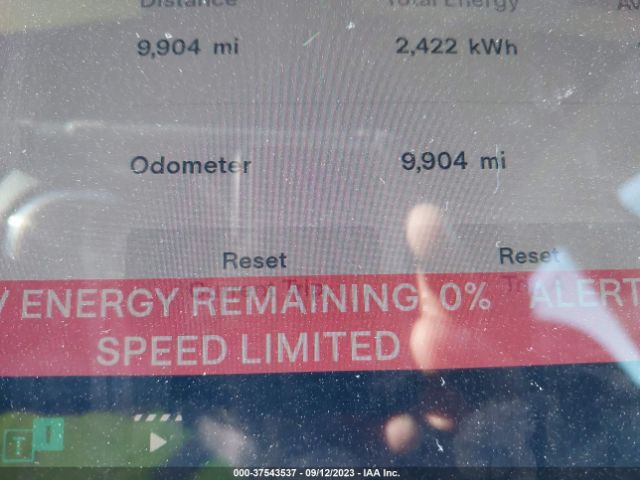 5YJ3E1EA9NF373715 Tesla MODEL 3