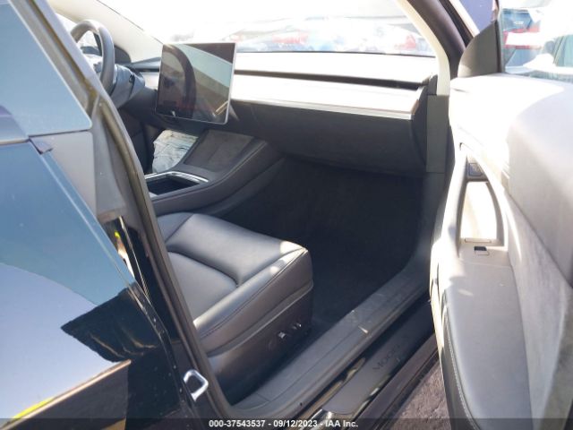5YJ3E1EA9NF373715 Tesla MODEL 3