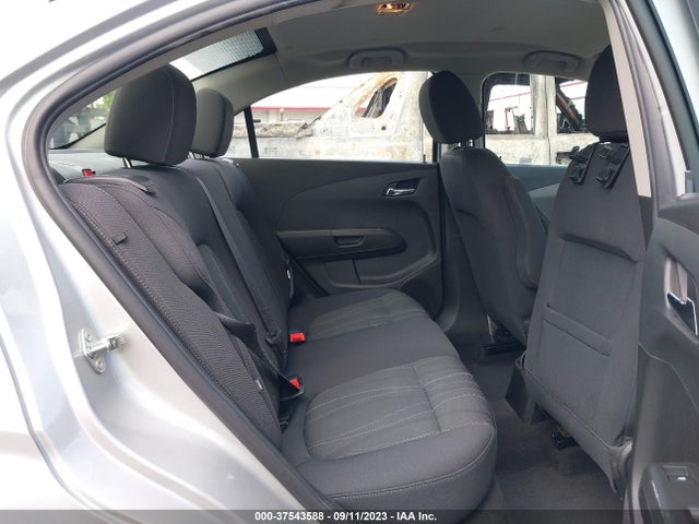 Chevrolet SONIC LT 2014 1G1JC5SG6E4134099 Image 8