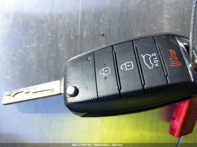 5XYPH4A14GG146461 KIA SORENTO EX