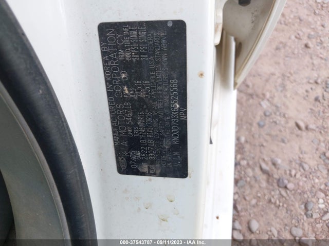 2006 KIA SORENTO LX/EX VIN: KNDJD733X65525568