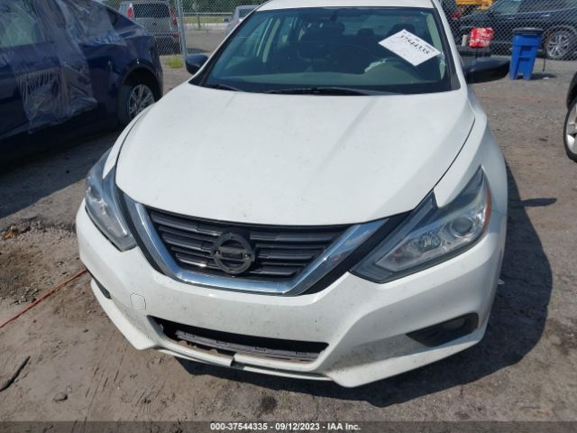 1N4AL3AP5JC159840 Nissan Altima 2.5 Sv