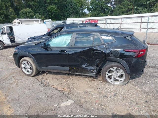 Chevrolet TRAX LS 2024 KL77LFE26RC021446 Image 13