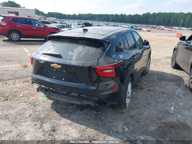 Chevrolet TRAX LS 2024 KL77LFE26RC021446 Image 4