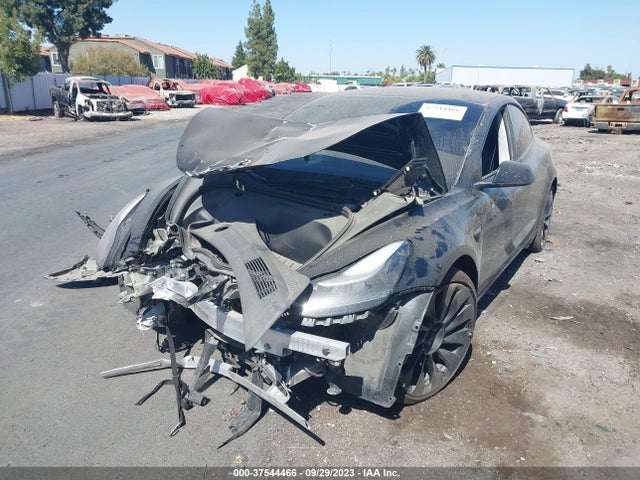 5YJ3E1EC4NF264807 Tesla Model 3 Performance