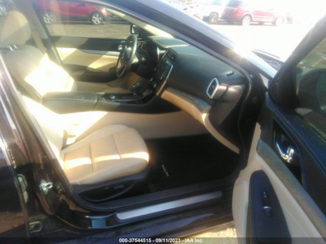 1N4AA6AP1GC409588 Nissan Maxima 3.5 Sl