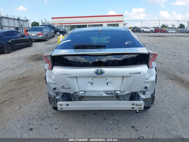 Toyota Prius Four 2016 JTDKARFU3G3000832 Image 16