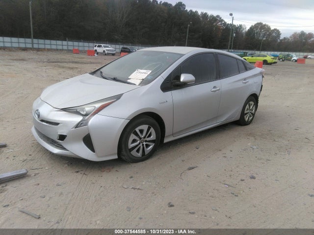 Toyota Prius Four 2016 JTDKARFU3G3000832 Image 2