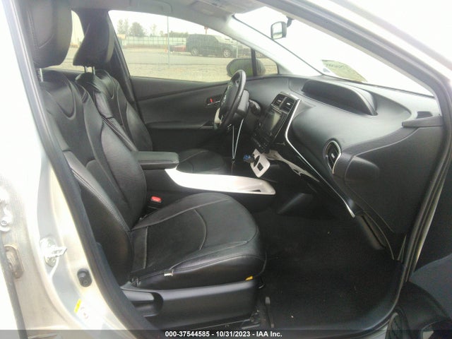 Toyota Prius Four 2016 JTDKARFU3G3000832 Image 5